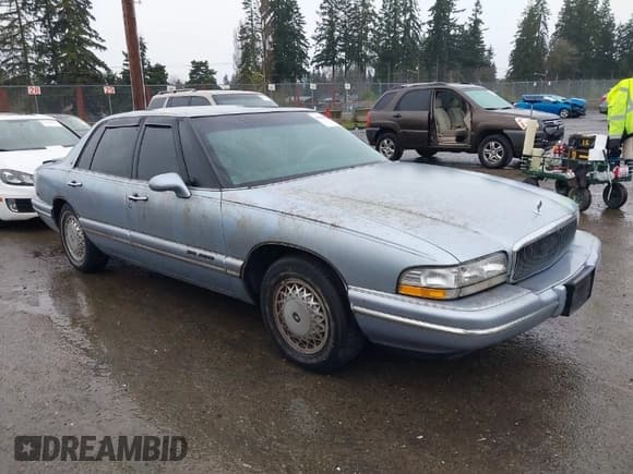 ✅ 1996 Buick Park Avenue • VIN: 1G4CW52K9TH635503 • Lot: 41845042. Wystawiony na IAAI z przebiegiem 94 610 mil. Bezpłatny archiwum sprzedaży aukcyjnych z USA i szczegółowy raport historii pojazdu na DreamBid. Zdjęcie 1.