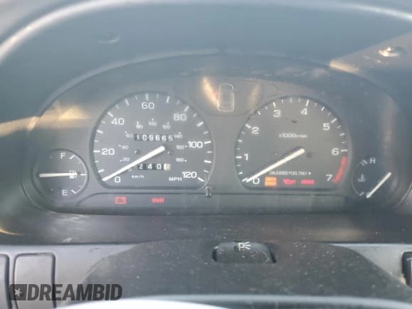 ✅ 1997 Subaru Legacy L • VIN: 4S3BK4356V6323149 • Lot: 81910724. Wystawiony na Copart z przebiegiem 109 665 mil. Bezpłatny archiwum sprzedaży aukcyjnych z USA i szczegółowy raport historii pojazdu na DreamBid. Zdjęcie 9.