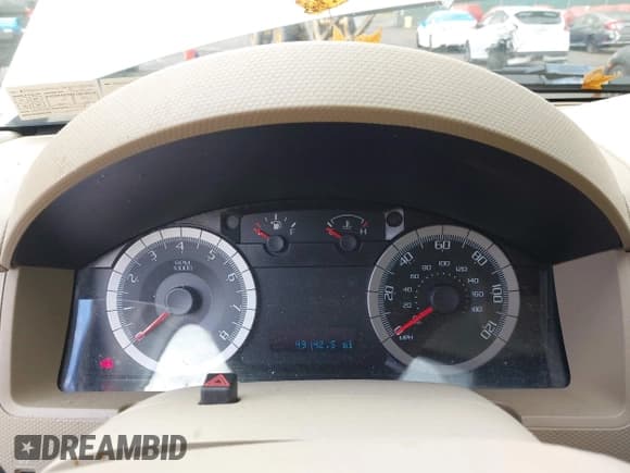 ✅ 2009 Ford Escape XLT • VIN: 1FMCU93G39KB94308 • Lot: 43579257. Listed on IAAI with 49,142 mi. Free auction sales archive from the USA and detailed vehicle history report at DreamBid. Image 7.