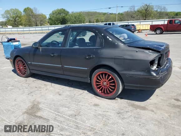 2003 Hyundai Sonata GLS с VIN KMHWF35H63A862402, выставлен на аукционе Copart как лот 52533925 с пробегом 177 306 миль миль и Списание • Salvage title. История ставок и продаж доступна на DreamBid. Изображение 2.