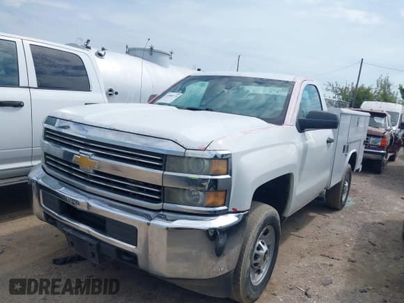 ✅ 2015 Chevrolet Silverado 2500HD Work Truck • VIN: 1GB0CUEG4FZ520926 • Лот: 42908718. Опубликован ранее на IAAI с пробегом 203 518 миль. Бесплатный доступ к архиву аукционных продаж из США и подробный отчёт об истории автомобиля на DreamBid. Изображение 17.