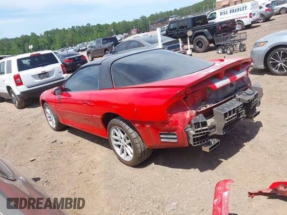 2002 Chevrolet Camaro Z28 z VIN 2G1FP22G222101109, wystawiony jako IAAI lot #39531558 z przebiegiem 100 136 mil mil oraz . Historia ofert i sprzedaży dostępna na DreamBid. Obrazek 3.