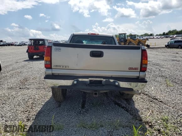 ✅ 2000 GMC Sierra 1500 SLE • VIN: 1GTEK14T7YZ362909 • Лот: 46817805. Опубликован ранее на Copart с пробегом 30 943 миль. Бесплатный доступ к архиву аукционных продаж из США и подробный отчёт об истории автомобиля на DreamBid. Изображение 6.