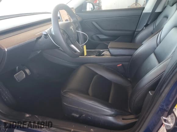 ✅ 2018 Tesla Model 3 Long Range Battery • VIN: 5YJ3E1EA6JF160618 • Lot: 84975585. Wystawiony na Copart z przebiegiem 79 692 mil. Bezpłatny archiwum sprzedaży aukcyjnych z USA i szczegółowy raport historii pojazdu na DreamBid. Zdjęcie 7.