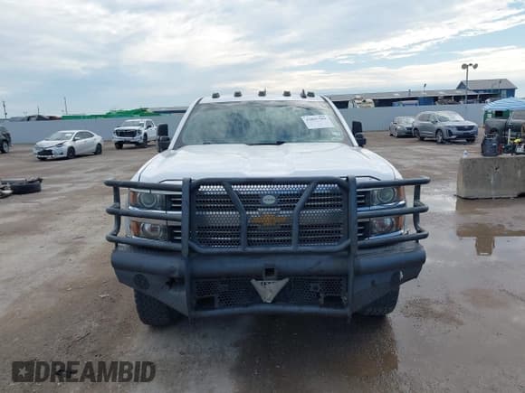 ✅ 2017 Chevrolet Silverado 2500HD Work Truck • VIN: 1GC1KUEG4HF237787 • Lot: 43037501. Listed on IAAI with 257,194 mi. Free auction sales archive from the USA and detailed vehicle history report at DreamBid. Image 12.