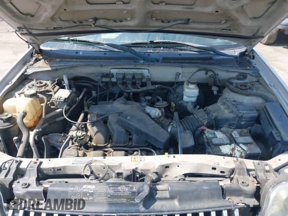 2006 Mercury Mariner Luxury с VIN 4M2CU57106DJ03167, выставлен на аукционе IAAI как лот 42600111 с пробегом 273 239 миль миль и . История ставок и продаж доступна на DreamBid. Изображение 10.