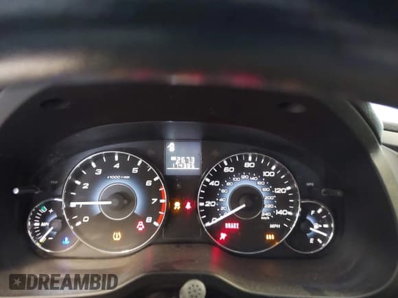 ✅ 2010 Subaru Outback • VIN: 4S4BRBAC7A1354690 • Lot: 42555638. Listed on IAAI with 174,385 mi. Free auction sales archive from the USA and detailed vehicle history report at DreamBid. Image 7.