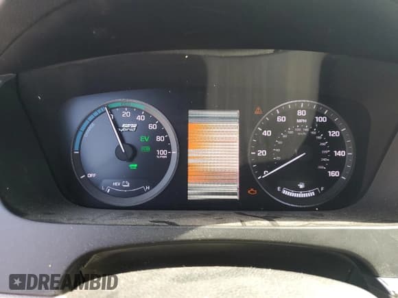 ✅ 2016 Hyundai Sonata • VIN: KMHE14L24GA021568 • Лот: 66530895. Опубликован ранее на Copart с пробегом Не указан. Бесплатный доступ к архиву аукционных продаж из США и подробный отчёт об истории автомобиля на DreamBid. Изображение 9.