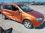 ✅ 2007 Chevrolet Aveo LS • VIN: KL1TD66697B746324 • Lot: 40257318. Wystawiony na IAAI z przebiegiem 144 789 mil. Bezpłatny archiwum sprzedaży aukcyjnych z USA i szczegółowy raport historii pojazdu na DreamBid. Zdjęcie 1.