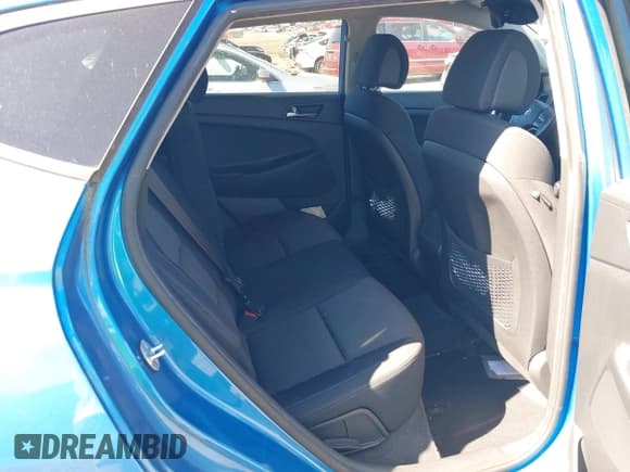 ✅ 2017 Hyundai Tucson SE • VIN: KM8J3CA4XHU397649 • Лот: 43331885. Опубликован ранее на IAAI с пробегом 49 537 миль. Бесплатный доступ к архиву аукционных продаж из США и подробный отчёт об истории автомобиля на DreamBid. Изображение 8.