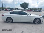 ✅ 2021 BMW 5 Series 530i • VIN: WBA53BH07MCF10086 • Lot: 43036291. Listed on IAAI with 26,592 mi. Free auction sales archive from the USA and detailed vehicle history report at DreamBid. Image 13.