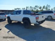 ✅ 2022 Toyota Tacoma TRD Off Road • VIN: 3TMCZ5AN6NM507516 • Lot: 43627127. Listed on IAAI with 52,077 mi. Free auction sales archive from the USA and detailed vehicle history report at DreamBid. Image 3.