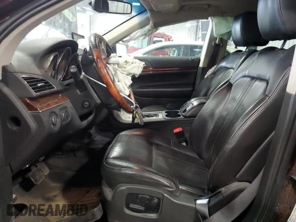 ✅ 2012 Lincoln MKT EcoBoost • VIN: 2LMHJ5AT1CBL54280 • Lot: 71647174. Wystawiony na Copart z przebiegiem 184 739 mil. Bezpłatny archiwum sprzedaży aukcyjnych z USA i szczegółowy raport historii pojazdu na DreamBid. Zdjęcie 7.