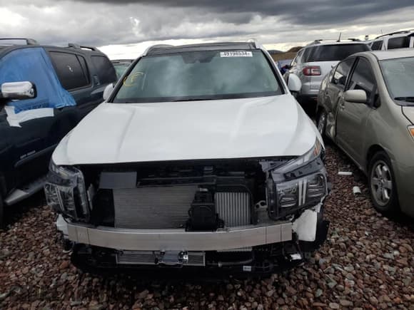 ✅ 2023 Hyundai Santa Fe Limited • VIN: 5NMS5DA14PH023106 • Lot: 49198534. Wystawiony na Copart z przebiegiem 620 mil. Bezpłatny archiwum sprzedaży aukcyjnych z USA i szczegółowy raport historii pojazdu na DreamBid. Zdjęcie 5.