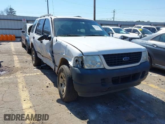 ✅ 2005 Ford Explorer XLS • VIN: 1FMZU62K15UA65982 • Lot: 41782001. Wystawiony na IAAI z przebiegiem 234 937 mil. Bezpłatny archiwum sprzedaży aukcyjnych z USA i szczegółowy raport historii pojazdu na DreamBid. Zdjęcie 1.