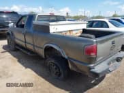 ✅ 2001 Chevrolet S-10 LS ZR2 • VIN: 1GCCT19W918206003 • Лот: 43165896. Опубликован ранее на IAAI с пробегом 125 223 миль. Бесплатный доступ к архиву аукционных продаж из США и подробный отчёт об истории автомобиля на DreamBid. Изображение 3.