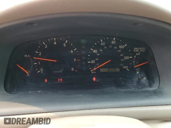 ✅ 1997 Lexus ES 300 • VIN: JT8BF22G2V0026845 • Lot: 58673685. Listed on Copart with 181,152 mi. Free auction sales archive from the USA and detailed vehicle history report at DreamBid. Image 9.