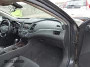 ✅ 2014 Chevrolet Impala LT • VIN: 2G1125S30E9284190 • Лот: 43671497. Опубликован ранее на IAAI с пробегом 276 549 миль. Бесплатный доступ к архиву аукционных продаж из США и подробный отчёт об истории автомобиля на DreamBid. Изображение 5.