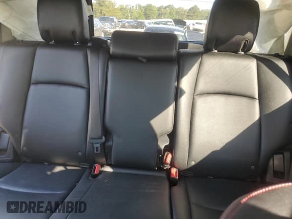 ✅ 2016 Toyota 4Runner Limited • VIN: JTEBU5JR1G5299949 • Lot: 84444565. Listed on Copart with 181,671 mi. Free auction sales archive from the USA and detailed vehicle history report at DreamBid. Image 10.