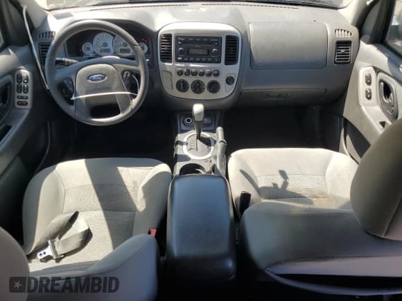 ✅ 2006 Ford Escape Hybrid • VIN: 1FMCU96H66KB01300 • Lot: 70679635. Wystawiony na Copart z przebiegiem 189 538 mil. Bezpłatny archiwum sprzedaży aukcyjnych z USA i szczegółowy raport historii pojazdu na DreamBid. Zdjęcie 8.