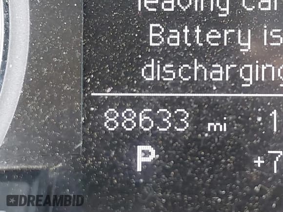 ✅ 2015 Audi allroad A4 Premium Plus • VIN: WA1UFAFL1FA102363 • Лот: 42449859. Опубликован ранее на IAAI с пробегом 88 633 миль. Бесплатный доступ к архиву аукционных продаж из США и подробный отчёт об истории автомобиля на DreamBid. Изображение 14.