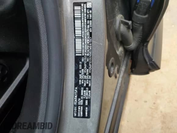 2024 Dodge Hornet R/T z VIN ZACPDFCW9R3A28979, wystawiony jako Copart lot #63457745 z przebiegiem 14 642 mil mil oraz Czysty tytuł • Clean title. Historia ofert i sprzedaży dostępna na DreamBid. Obrazek 13.