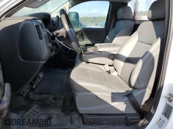 ✅ 2018 Chevrolet Silverado 2500HD Work Truck • VIN: 1GB0CUEG3JZ329622 • Лот: 77875614. Опубликован ранее на Copart с пробегом 186 173 миль. Бесплатный доступ к архиву аукционных продаж из США и подробный отчёт об истории автомобиля на DreamBid. Изображение 7.