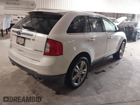 ✅ 2011 Ford Edge Limited • VIN: 2FMDK3KC9BBA68105 • Lot: 43828413. Wystawiony na IAAI z przebiegiem 183 236 mil. Bezpłatny archiwum sprzedaży aukcyjnych z USA i szczegółowy raport historii pojazdu na DreamBid. Zdjęcie 4.
