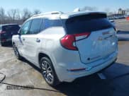 ✅ 2024 GMC Terrain Denali • VIN: 3GKALXEG8RL375892 • Lot: 41489464. Listed on IAAI with 2,427 mi. Free auction sales archive from the USA and detailed vehicle history report at DreamBid. Image 3.