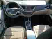 2018 Hyundai Accent SEL z VIN 3KPC24A35JE006232, wystawiony jako Copart lot #66309393 z przebiegiem 53 702 mil mil oraz . Historia ofert i sprzedaży dostępna na DreamBid. Obrazek 8.