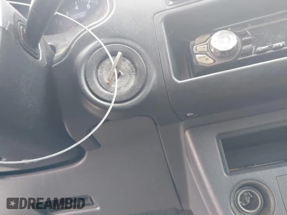 ✅ 1997 Toyota RAV4 • VIN: JT3XP10V1V0006980 • Lot: 42522525. Wystawiony na IAAI z przebiegiem 160 110 mil. Bezpłatny archiwum sprzedaży aukcyjnych z USA i szczegółowy raport historii pojazdu na DreamBid. Zdjęcie 11.