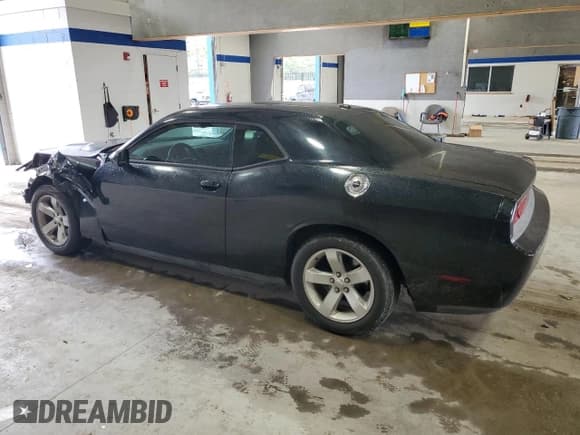 ✅ 2012 Dodge Challenger SXT • VIN: 2C3CDYAG9CH180210 • Lot: 74031254. Wystawiony na Copart z przebiegiem 184 028 mil. Bezpłatny archiwum sprzedaży aukcyjnych z USA i szczegółowy raport historii pojazdu na DreamBid. Zdjęcie 2.