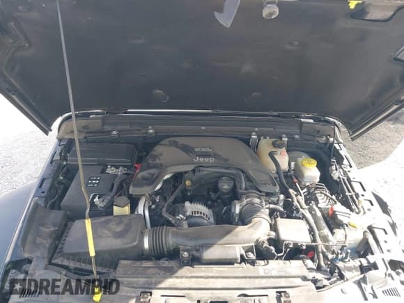 ✅ 2018 Jeep Wrangler Unlimited Sport S • VIN: 1C4HJXDGXJW152723 • Lot: 43616338. Listed on IAAI with 77,566 mi. Free auction sales archive from the USA and detailed vehicle history report at DreamBid. Image 10.