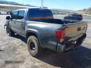 ✅ 2017 Toyota Tacoma TRD Sport • VIN: 3TMAZ5CN7HM033780 • Lot: 43770906. Listed on IAAI with Not provided. Free auction sales archive from the USA and detailed vehicle history report at DreamBid. Image 3.