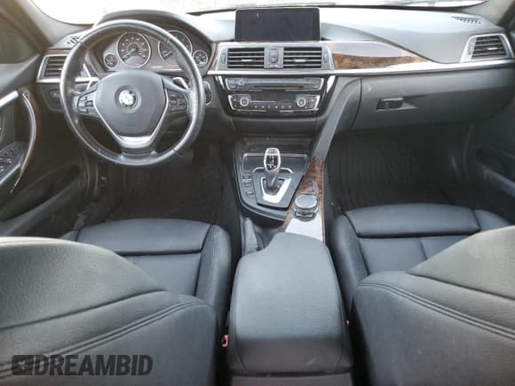✅ 2016 BMW 3 Series 328d • VIN: WBA8E5C51GK388411 • Lot: 78716194. Listed on Copart with 114,199 mi. Free auction sales archive from the USA and detailed vehicle history report at DreamBid. Image 8.