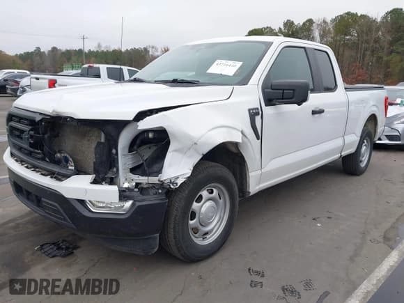 ✅ 2022 Ford F-150 XL • VIN: 1FTEX1CP2NKF09163 • Lot: 43716440. Wystawiony na IAAI z przebiegiem 112 399 mil. Bezpłatny archiwum sprzedaży aukcyjnych z USA i szczegółowy raport historii pojazdu na DreamBid. Zdjęcie 2.