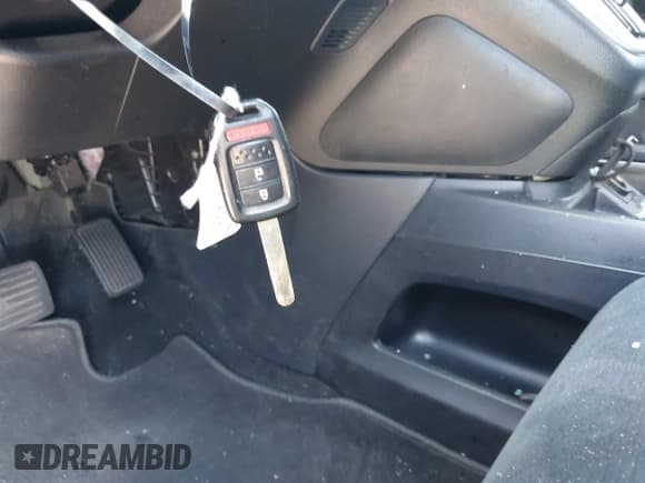 ✅ 2014 Honda CR-V LX • VIN: 2HKRM3H3XEH501631 • Lot: 42971745. Wystawiony na IAAI z przebiegiem 159 742 mil. Bezpłatny archiwum sprzedaży aukcyjnych z USA i szczegółowy raport historii pojazdu na DreamBid. Zdjęcie 11.