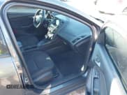 ✅ 2018 Ford Focus SEL • VIN: 1FADP3H26JL234458 • Lot: 43608310. Wystawiony na IAAI z przebiegiem 120 723 mil. Bezpłatny archiwum sprzedaży aukcyjnych z USA i szczegółowy raport historii pojazdu na DreamBid. Zdjęcie 5.