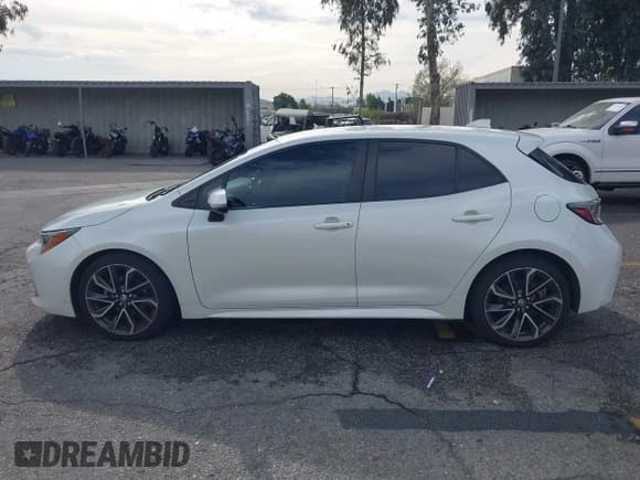 ✅ 2019 Toyota Corolla XSE • VIN: JTNK4RBE8K3031472 • Lot: 43624042. Listed on IAAI with 128,616 mi. Free auction sales archive from the USA and detailed vehicle history report at DreamBid. Image 14.