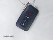 ✅ 2014 Lexus ES 300h • VIN: JTHBW1GG5E2067669 • Лот: 42516076. Опубликован ранее на IAAI с пробегом 246 102 миль. Бесплатный доступ к архиву аукционных продаж из США и подробный отчёт об истории автомобиля на DreamBid. Изображение 11.