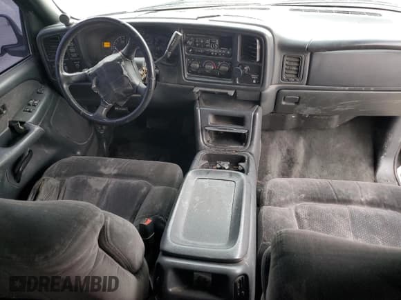 ✅ 2001 Chevrolet Silverado 1500 • VIN: 2GCEK19V411374332 • Лот: 48056375. Опубликован ранее на Copart с пробегом 218 742 миль. Бесплатный доступ к архиву аукционных продаж из США и подробный отчёт об истории автомобиля на DreamBid. Изображение 8.