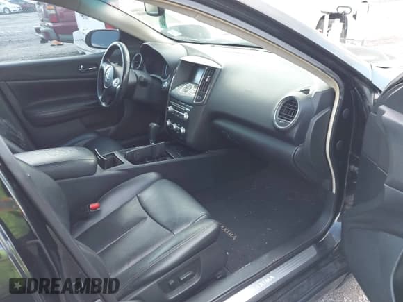 ✅ 2013 Nissan Maxima S • VIN: 1N4AA5AP3DC810078 • Лот: 43562469. Опубликован ранее на IAAI с пробегом 148 827 миль. Бесплатный доступ к архиву аукционных продаж из США и подробный отчёт об истории автомобиля на DreamBid. Изображение 5.