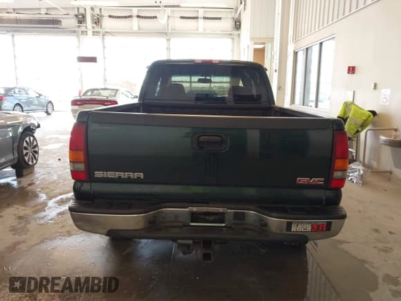 ✅ 2003 GMC Sierra 1500 SLT • VIN: 2GTEK19T531227955 • Lot: 43667157. Listed on IAAI with 320,993 mi. Free auction sales archive from the USA and detailed vehicle history report at DreamBid. Image 16.