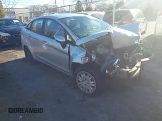 ✅ 2015 Ford Fiesta S • VIN: 3FADP4AJ6FM222808 • Лот: 43751163. Опубликован ранее на IAAI с пробегом 89 330 миль. Бесплатный доступ к архиву аукционных продаж из США и подробный отчёт об истории автомобиля на DreamBid. Изображение 1.