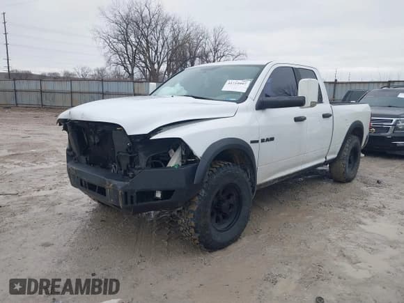 ✅ 2010 Dodge 1500 SLT • VIN: 1D7RV1GT7AS137785 • Lot: 41519997. Wystawiony na IAAI z przebiegiem 204 854 mil. Bezpłatny archiwum sprzedaży aukcyjnych z USA i szczegółowy raport historii pojazdu na DreamBid. Zdjęcie 2.