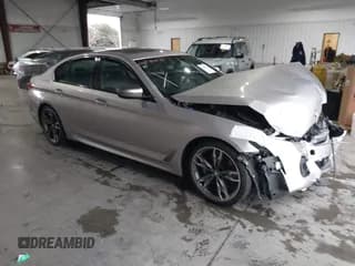 ✅ 2020 BMW 5 Series M550i xDrive • VIN: WBAJS7C07LCD85532 • Лот: 41518071. Опубликован ранее на IAAI с пробегом 57 645 миль. Бесплатный доступ к архиву аукционных продаж из США и подробный отчёт об истории автомобиля на DreamBid. Изображение 1.