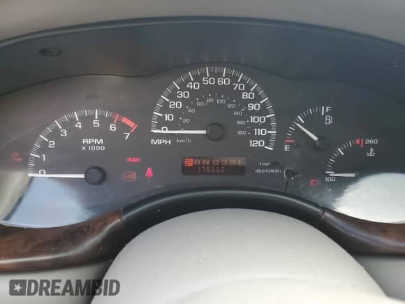 1997 Chevrolet Malibu LS z VIN 1G1NE52M1V6106426, wystawiony jako Copart lot #59802125 z przebiegiem 178 552 mil mil oraz Szkoda całkowita • Salvage title. Historia ofert i sprzedaży dostępna na DreamBid. Obrazek 9.