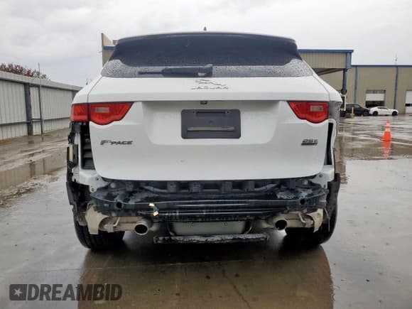 ✅ 2020 Jaguar F-Pace 25t Premium • VIN: SADCJ2FX3LA657565 • Lot: 81750005. Listed on Copart with 59,553 mi. Free auction sales archive from the USA and detailed vehicle history report at DreamBid. Image 6.