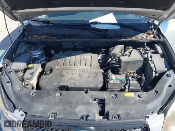 ✅ 2006 Toyota RAV4 Sport • VIN: JTMBK32V165000890 • Lot: 41882078. Listed on IAAI with 184,761 mi. Free auction sales archive from the USA and detailed vehicle history report at DreamBid. Image 10.