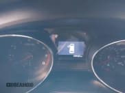 ✅ 2020 Kia Sedona EX • VIN: KNDMB5C15L6593188 • Lot: 42643755. Wystawiony na IAAI z przebiegiem 144 167 mil. Bezpłatny archiwum sprzedaży aukcyjnych z USA i szczegółowy raport historii pojazdu na DreamBid. Zdjęcie 7.